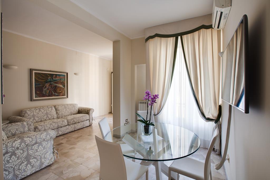 Kometa Suites & Apartments Florenz Zimmer foto