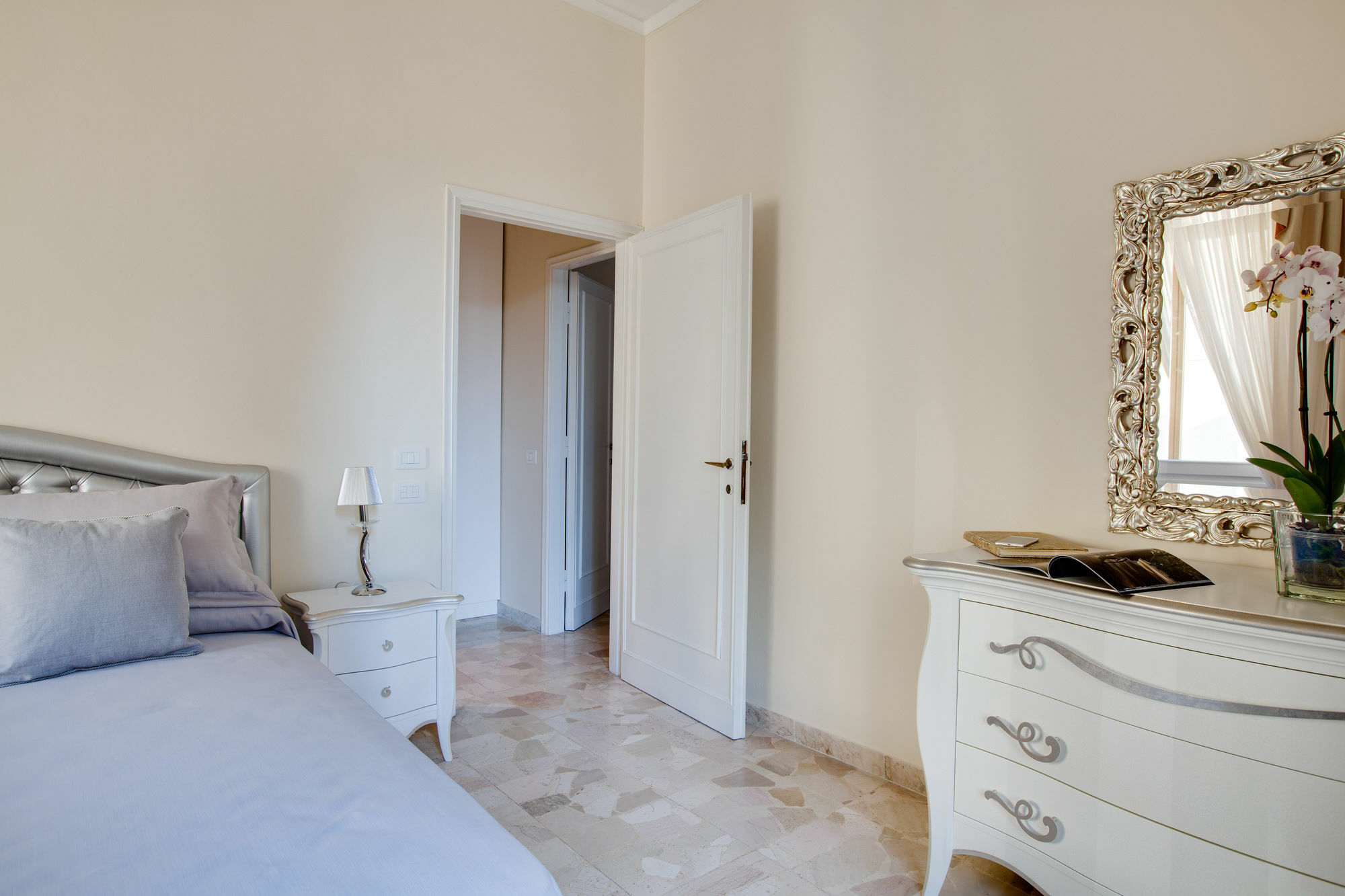 Kometa Suites & Apartments Florenz Exterior foto